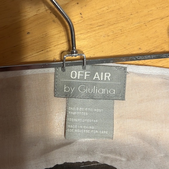 Brittany Fuson design oversized scarf - Picture 5 of 5